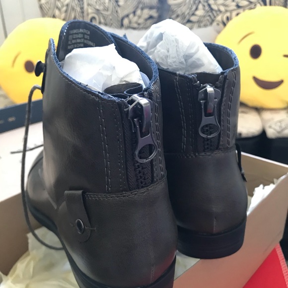 Bass Gray Ankle Boots - Picture 7 of 8